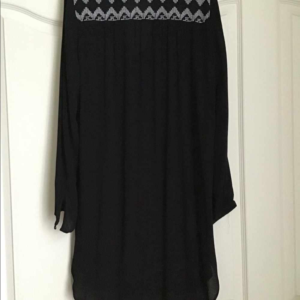 Black long tunic - Picture 3 of 4